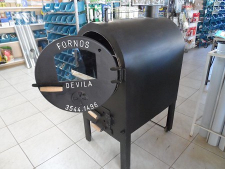 Fornos fabricados por Indústria e Comércio de Calhas Devilla